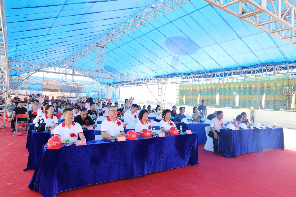 【集團動態(tài)】富士高電聲科技電子產業(yè)園圓滿封頂，攜手共筑智造新未來(圖10)