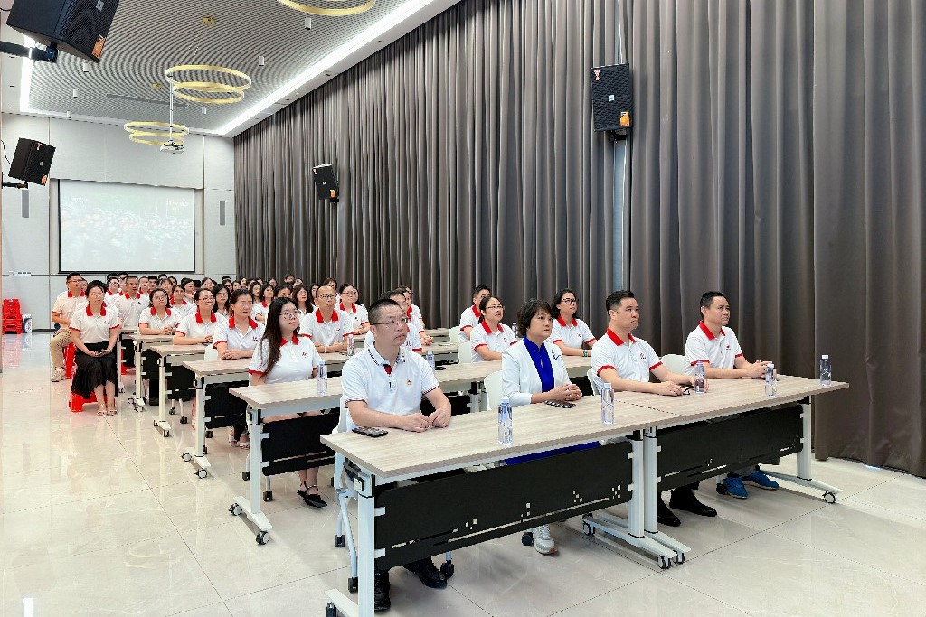 銘記歷史 捍衛(wèi)和平丨集團組織全體員工觀看紀念中國人民抗日戰(zhàn)爭暨世界反法西斯戰(zhàn)爭勝利80周年大會(圖18)